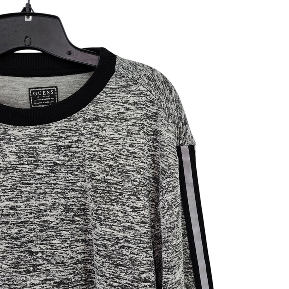 Guess Men's Long Sleeves Atlas Reflective Tape Crew Tee - XL - Picture 2 of 8